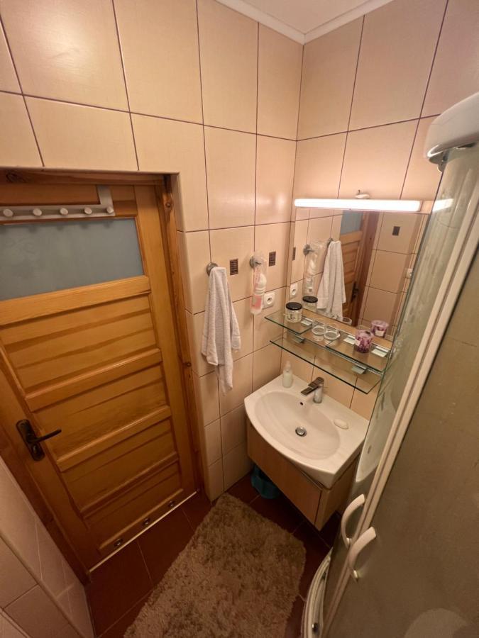 Entire Studio Flat Apartment Варшава Екстериор снимка