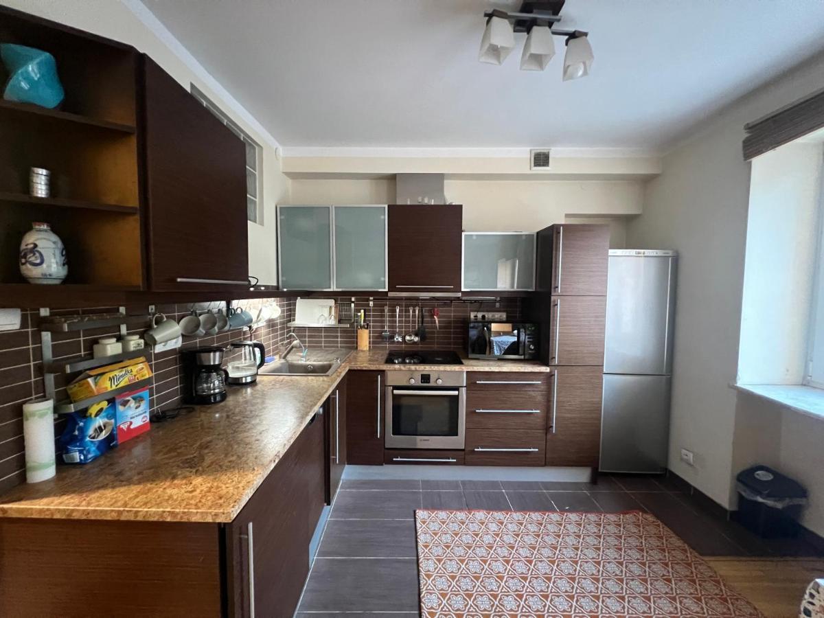 Entire Studio Flat Apartment Варшава Екстериор снимка