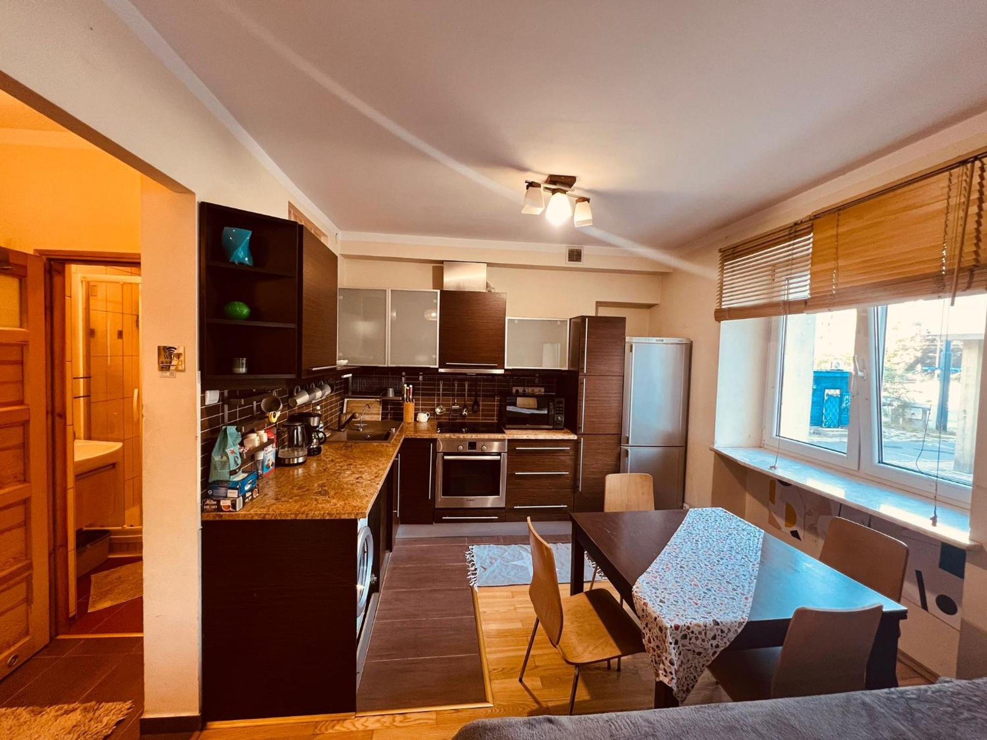 Entire Studio Flat Apartment Варшава Екстериор снимка